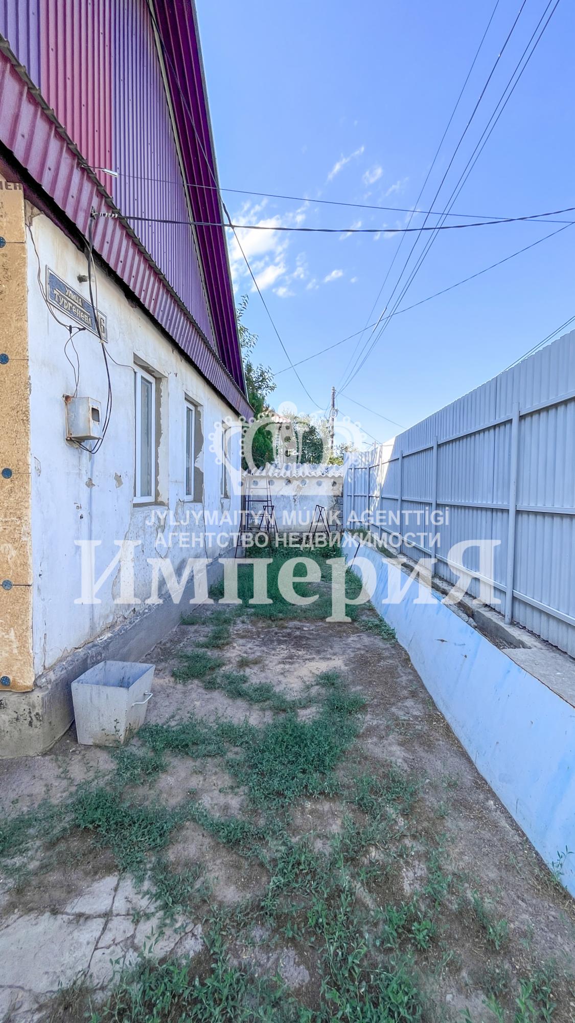 4-комнантный квартира, 47.0 м²,Терибаева за 19 000 000