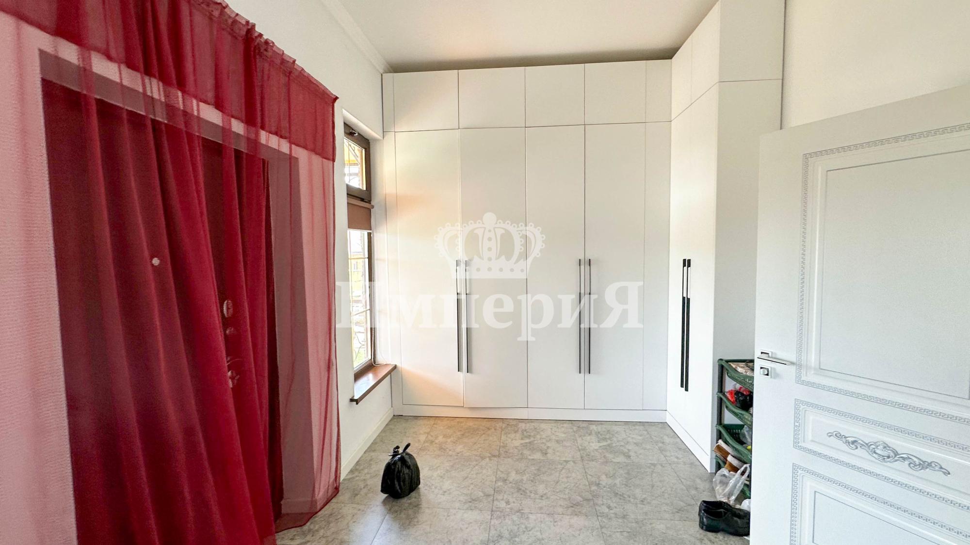 5-комнантный квартира, 208.0 м²,Талдыкорганская за 50 000 000