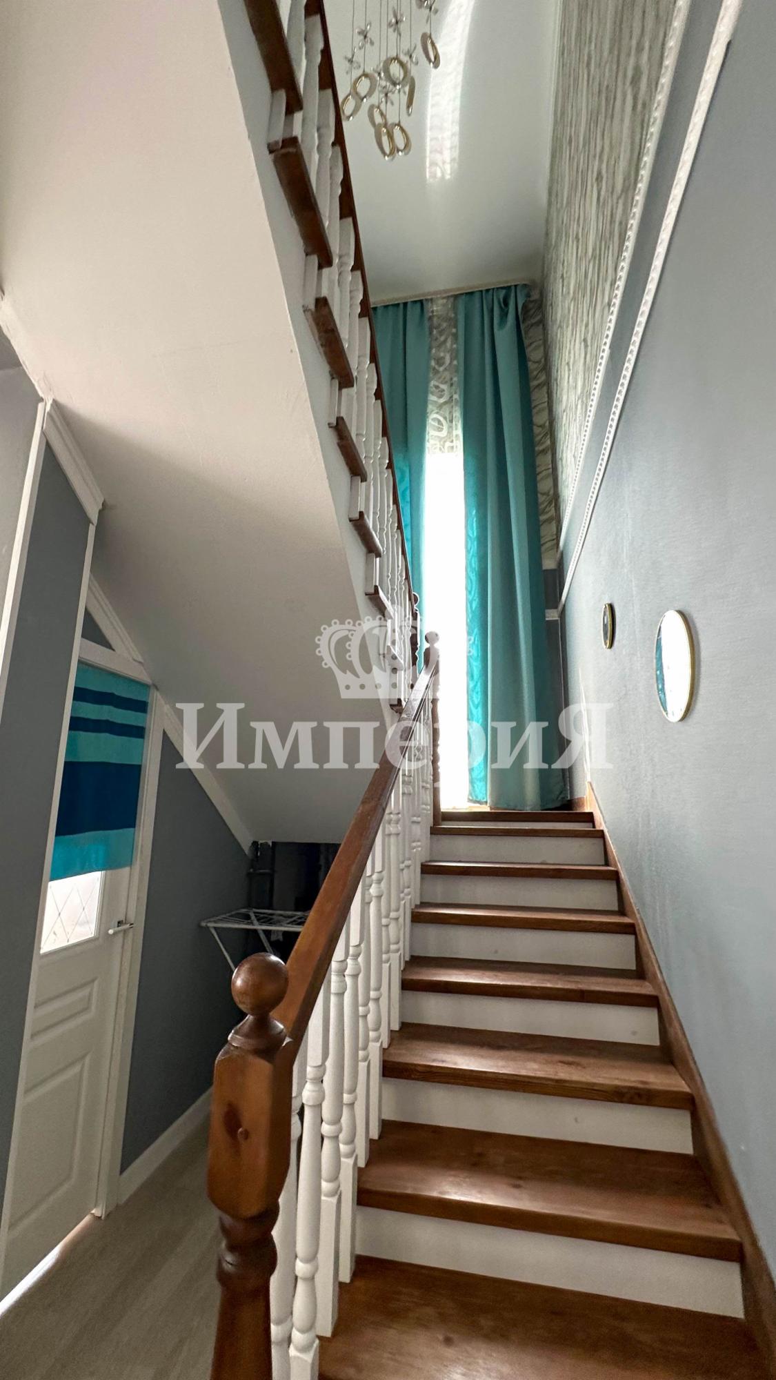 7-комнантный квартира, 220.0 м²,Абая за 40 000 000