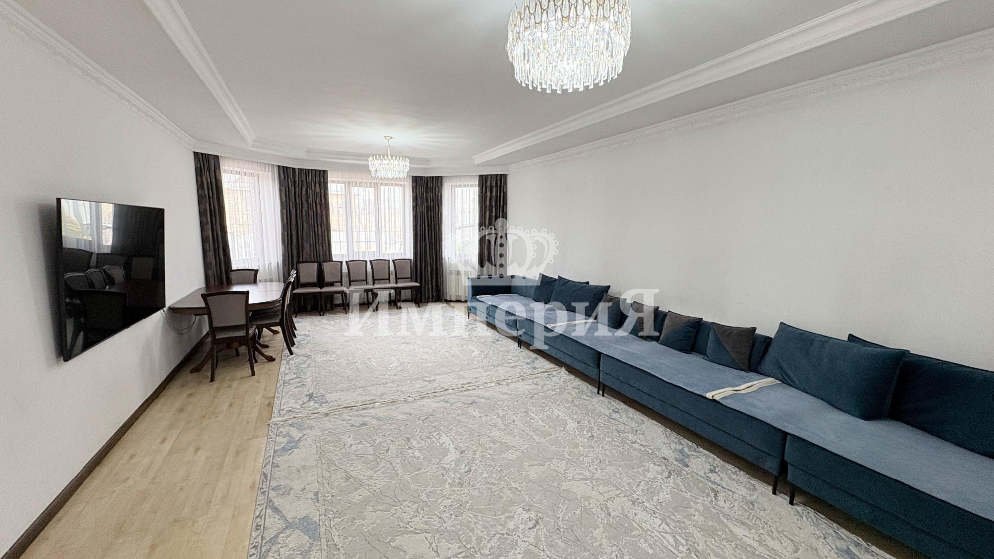 4-комнантный квартира, 160.0 м²,Жамбыла за 80 000 000