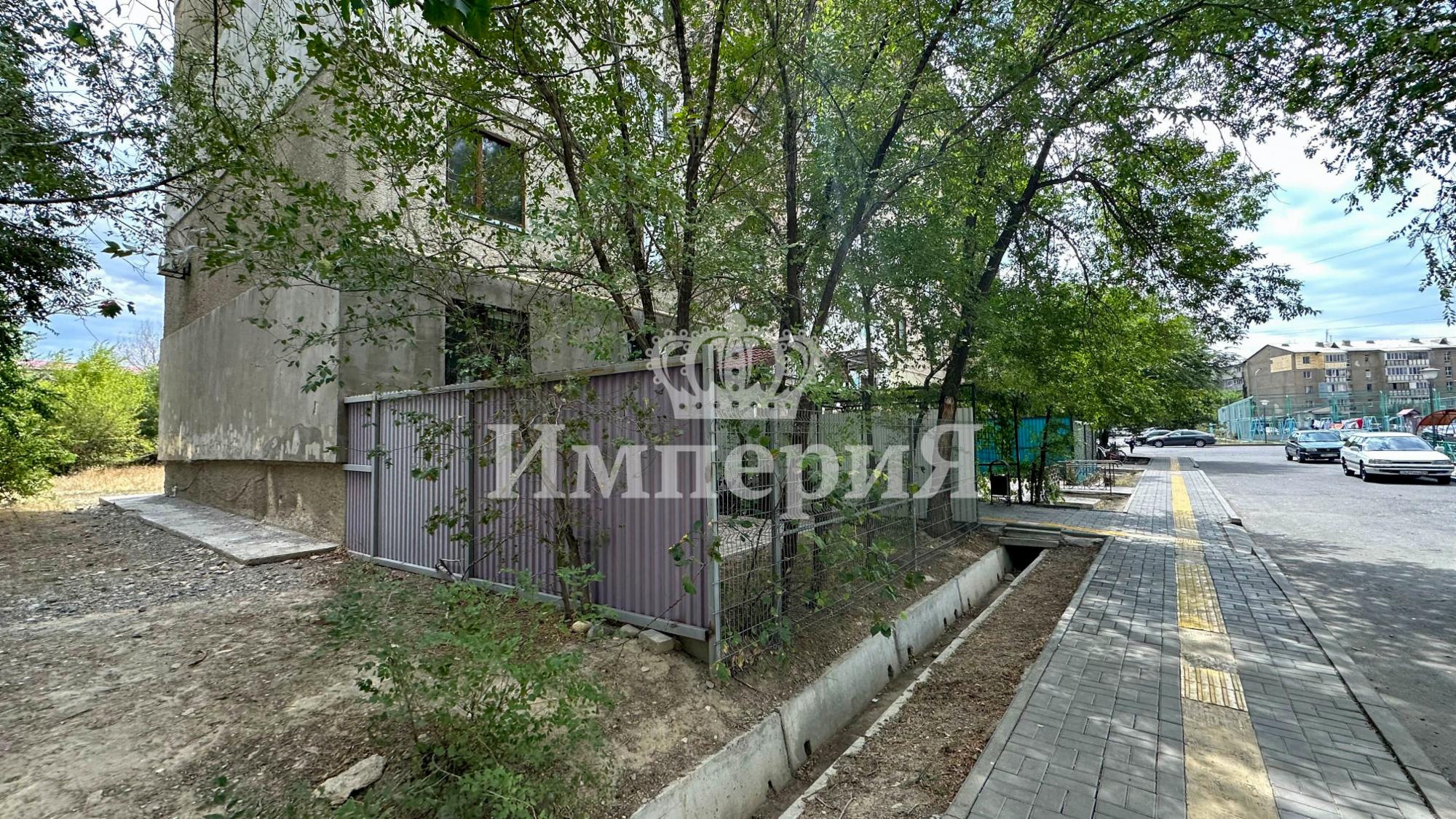 4-комнантная квартира, 103.0 м²,мкр Мушелтой за 40 000 000