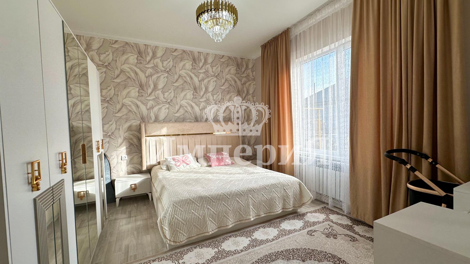 5-комнантный квартира, 160.0 м²,Байтурсынова за 56 000 000