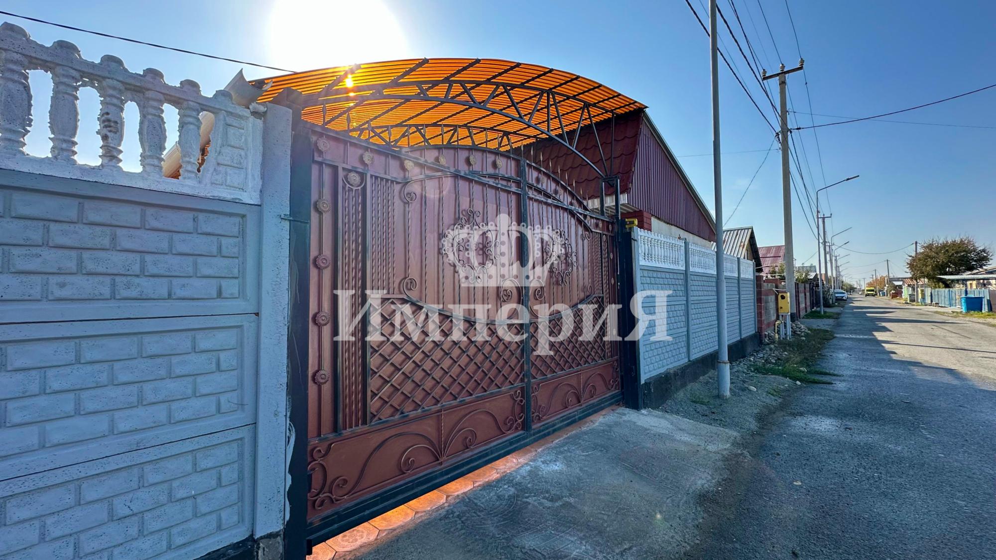 4-комнантный квартира, 165.0 м²,Дутова за 58 000 000