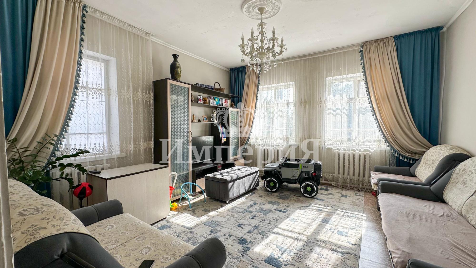 4-комнантный квартира, 67.0 м²,Шахворостова за 23 500 000