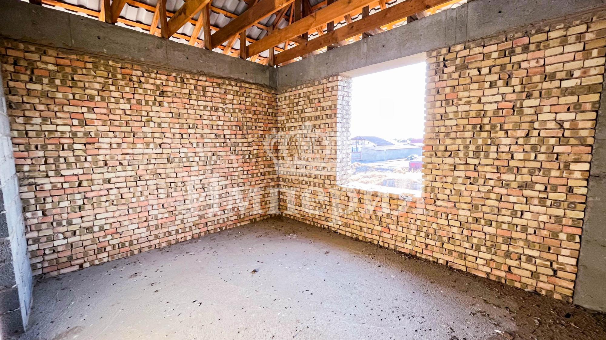 8-комнантный квартира, 470.0 м²,Абая за 58 000 000