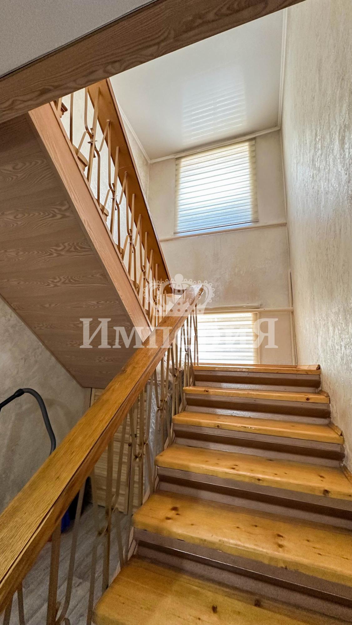 7-комнантный квартира, 230.0 м²,Садыкова за 40 000 000