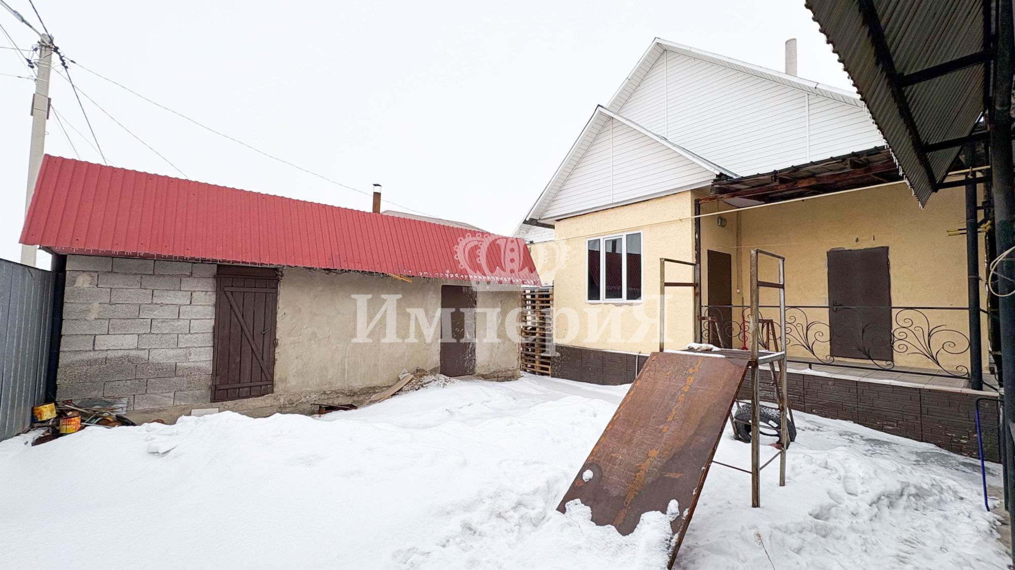 4-комнантный квартира, 110.0 м²,Жарык за 27 700 000