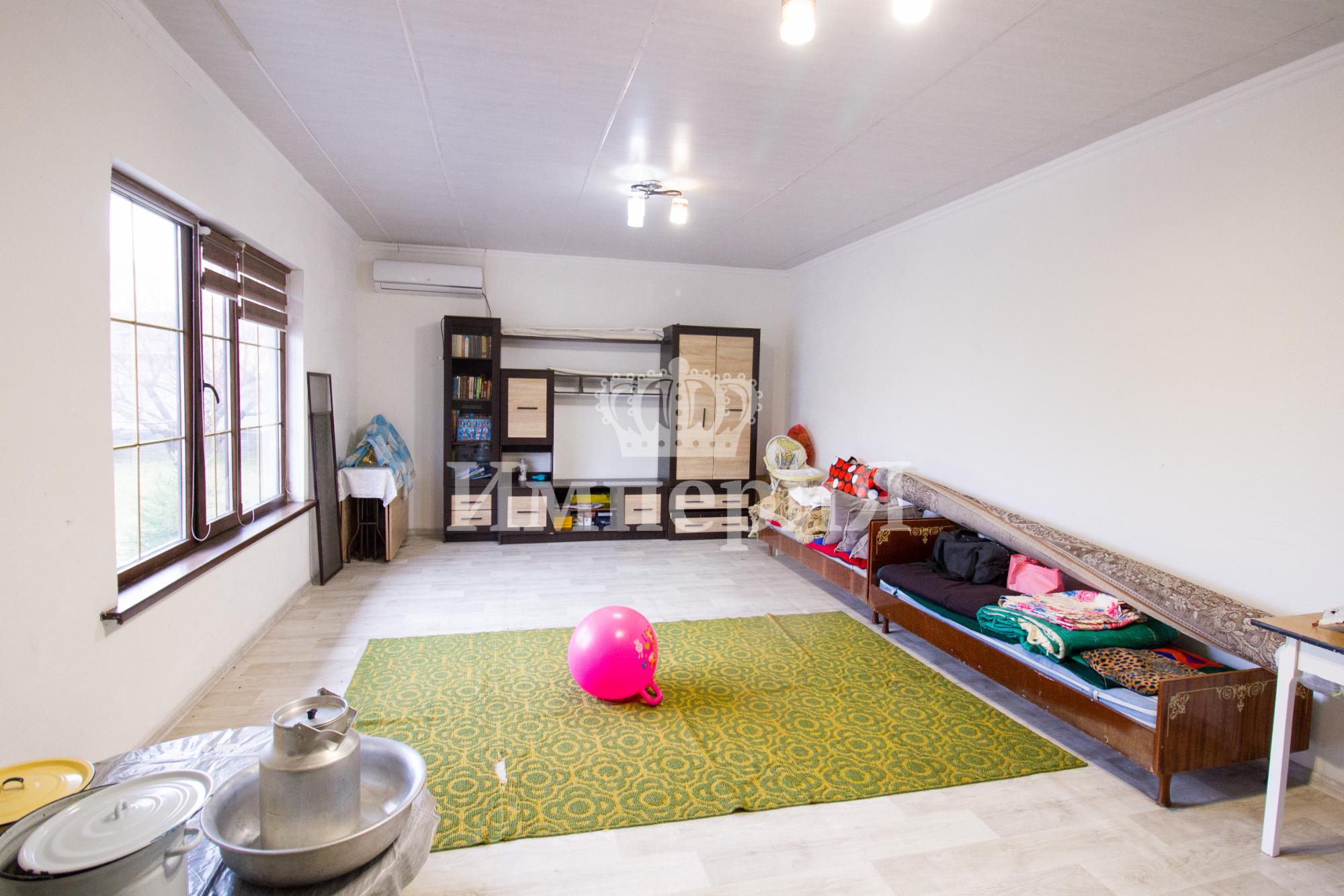 4-комнантный квартира, 107.0 м²,Сыртанова за 38 000 000