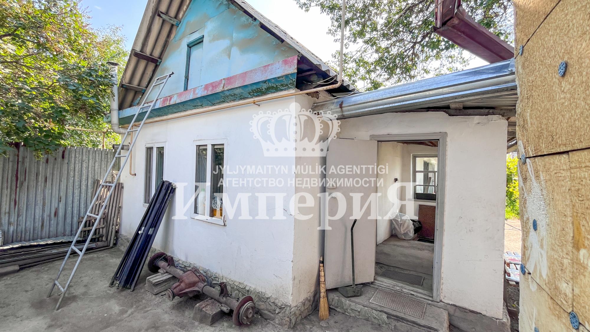 4-комнантный квартира, 47.0 м²,Терибаева за 19 000 000