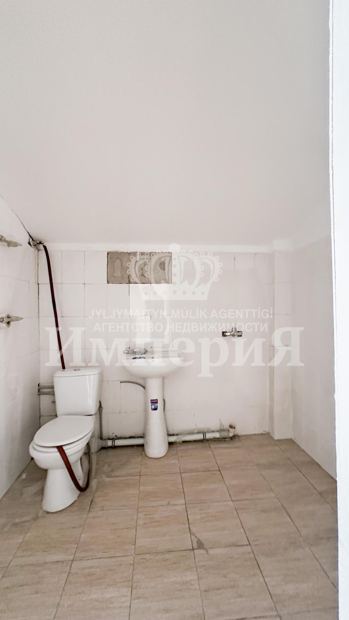 5-комнантная квартира, 227.0 м²,Каратал за 55 000 000