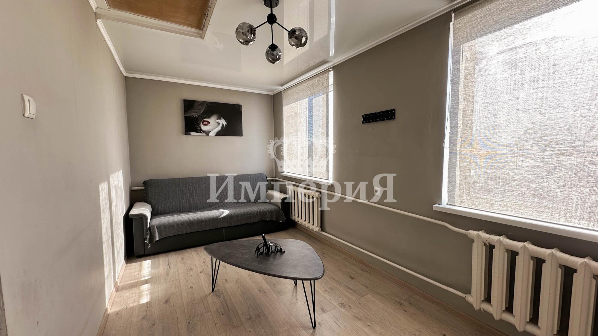 7-комнантный квартира, 230.0 м²,Садыкова за 40 000 000