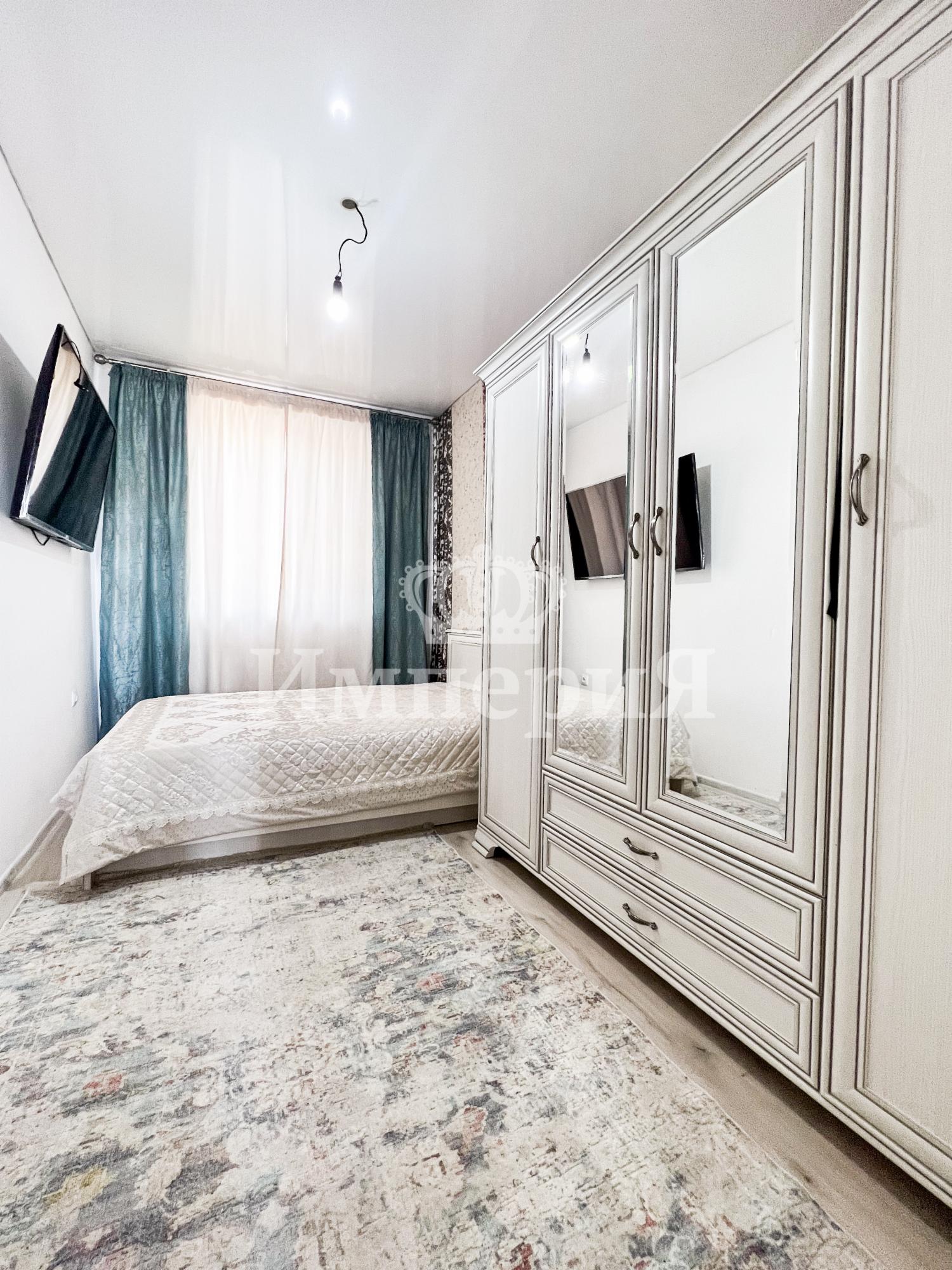 4-комнантная квартира, 85.0 м²,4 мкр за 26 000 000