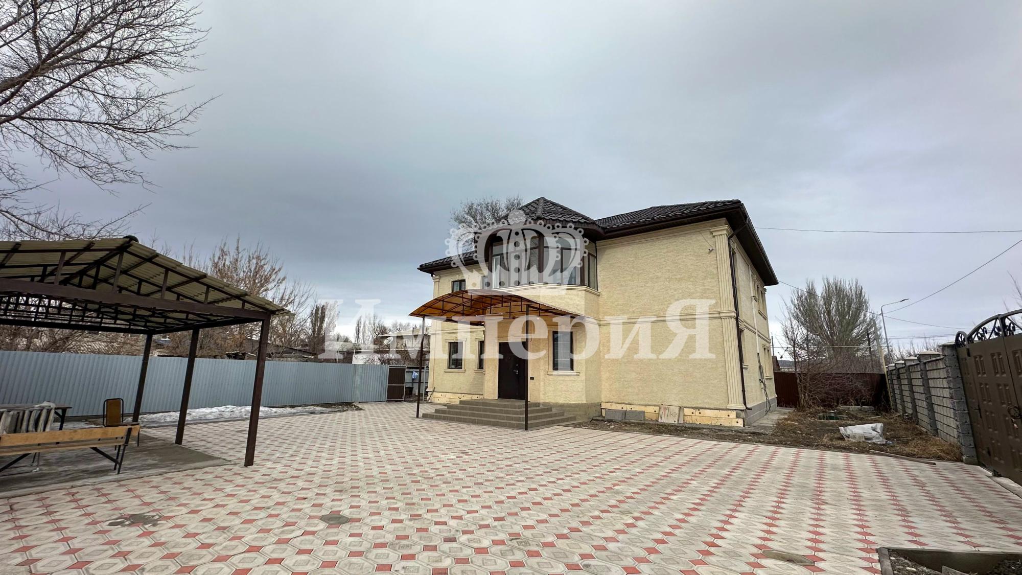 6-комнантный квартира, 310.0 м²,Айтыкова за 135 000 000