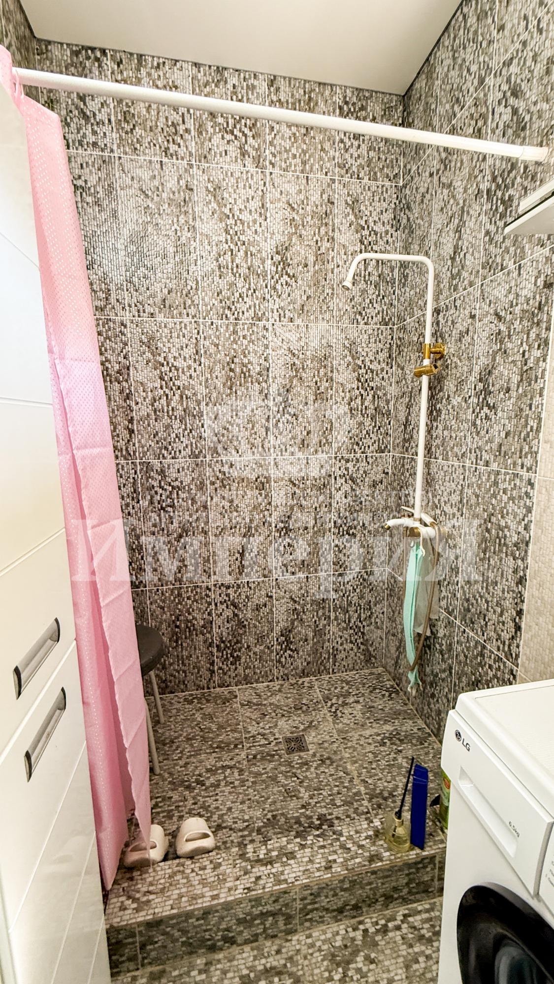 5-комнантный квартира, 114.7 м²,Садыкова за 52 000 000