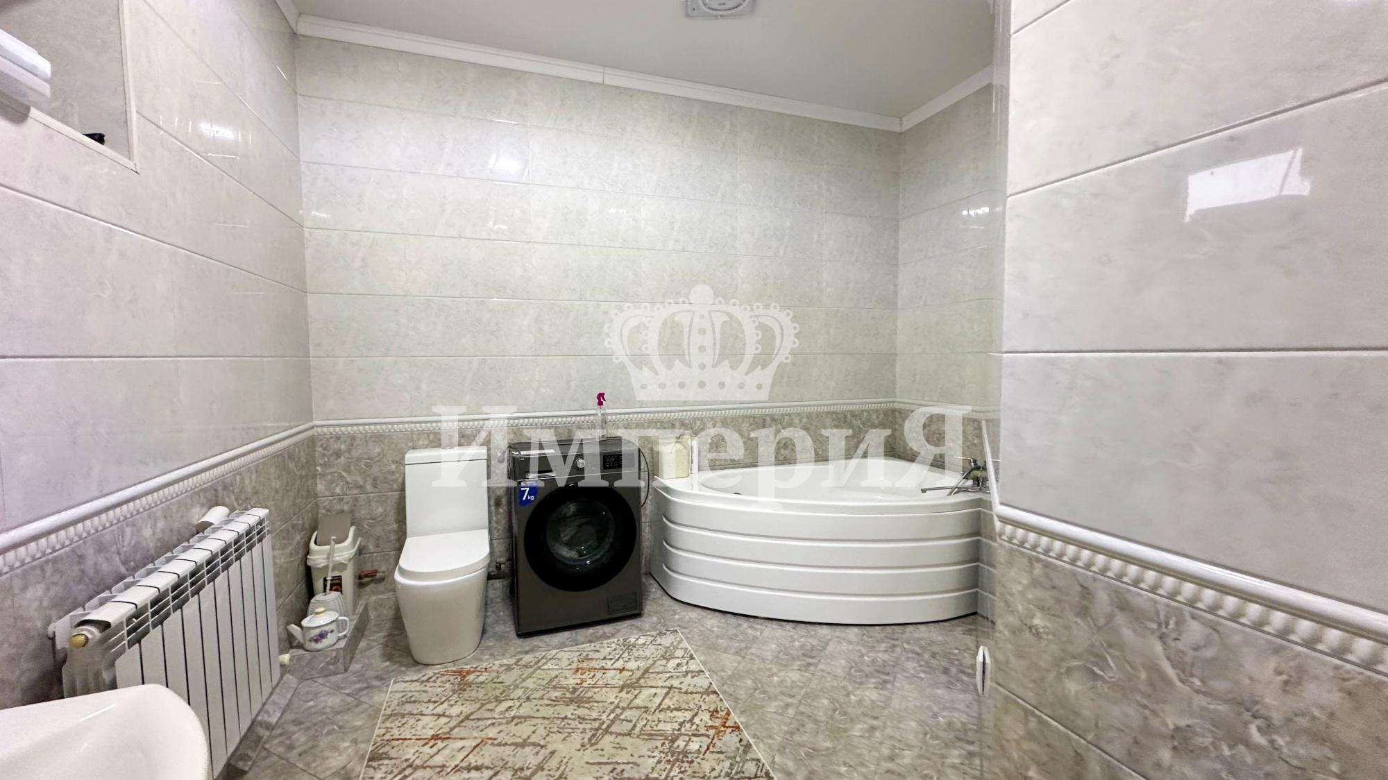 6-комнантный квартира, 205.0 м²,Гульдаурен за 70 000 000