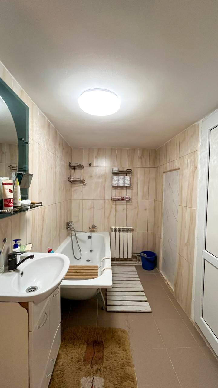 8-комнантный квартира, 311.0 м²,Жазиралы за 75 000 000