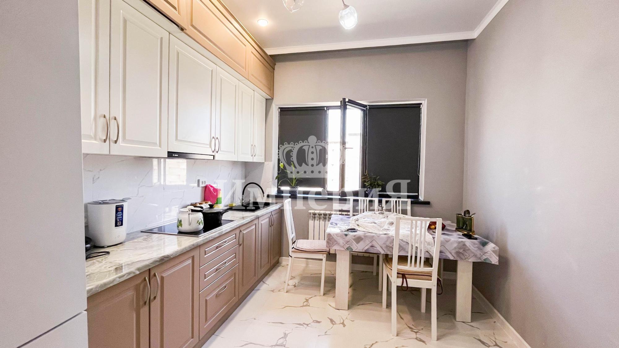 4-комнантный квартира, 120.0 м²,Ынтымак за 33 500 000