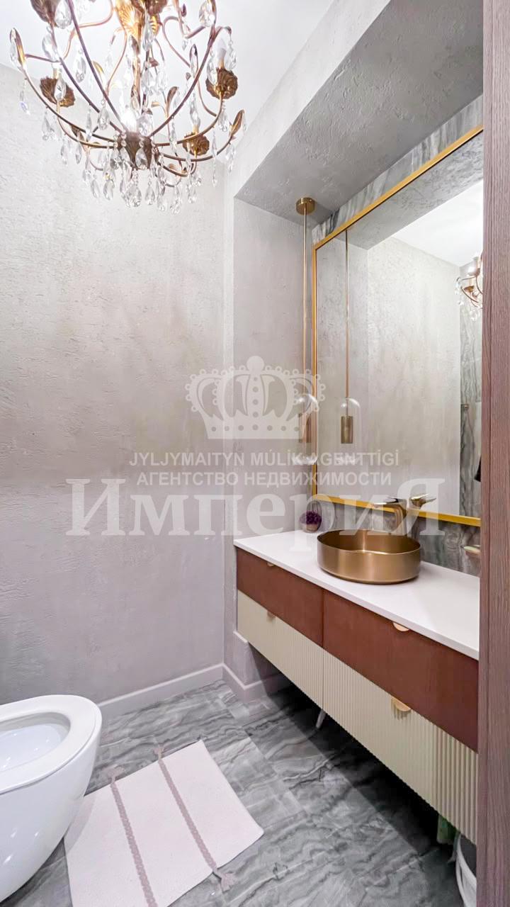 2-комнантная квартира, 115.0 м²,Алдабергенова за 65 000 000