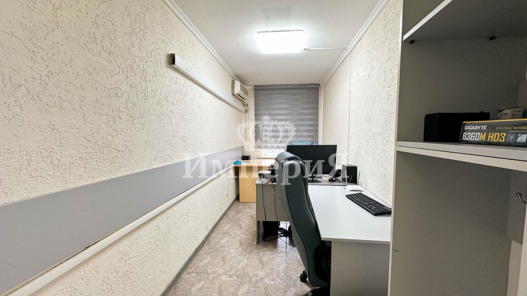 8-комнантный квартира, 212.6 м²,Ескельды Би за 80 000 000