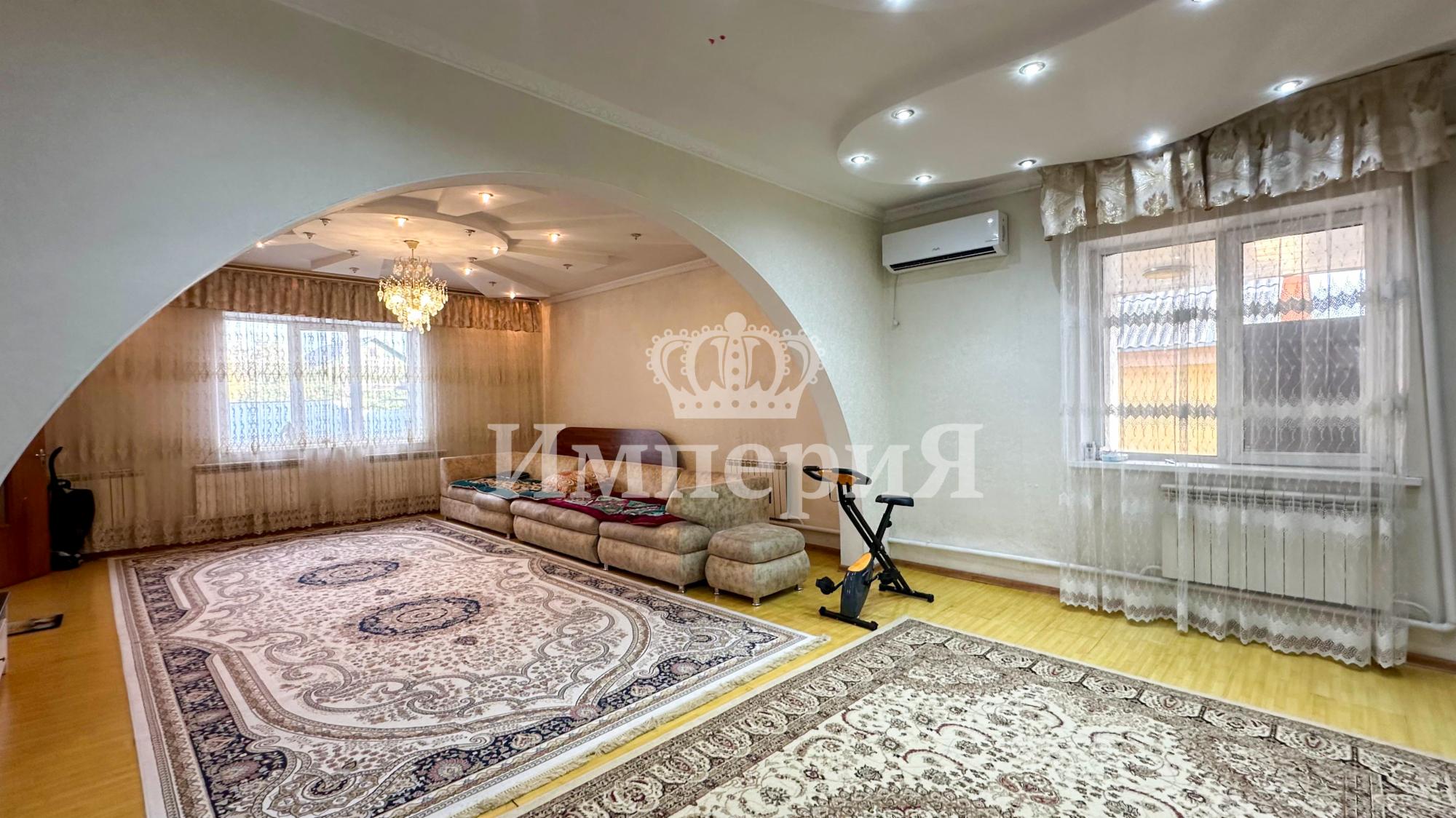 4-комнантный квартира, 155.0 м²,Избасарова за 35 000 000