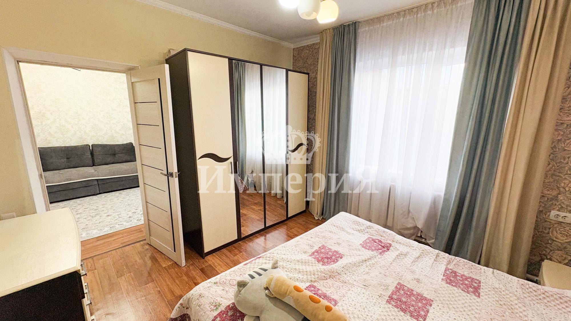 4-комнантный квартира, 102.0 м²,2 мкр за 45 000 000