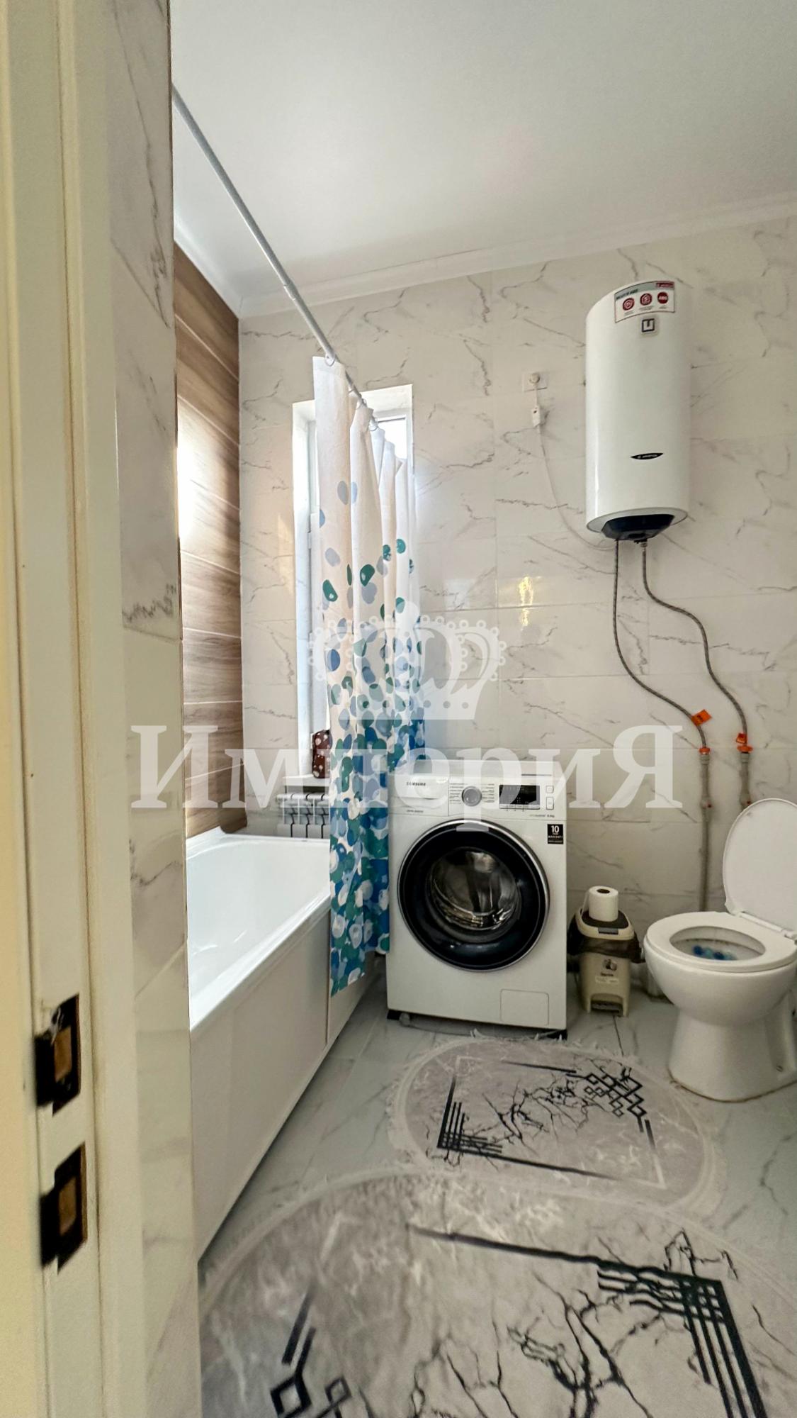 5-комнантный квартира, 160.0 м²,Байтурсынова за 56 000 000