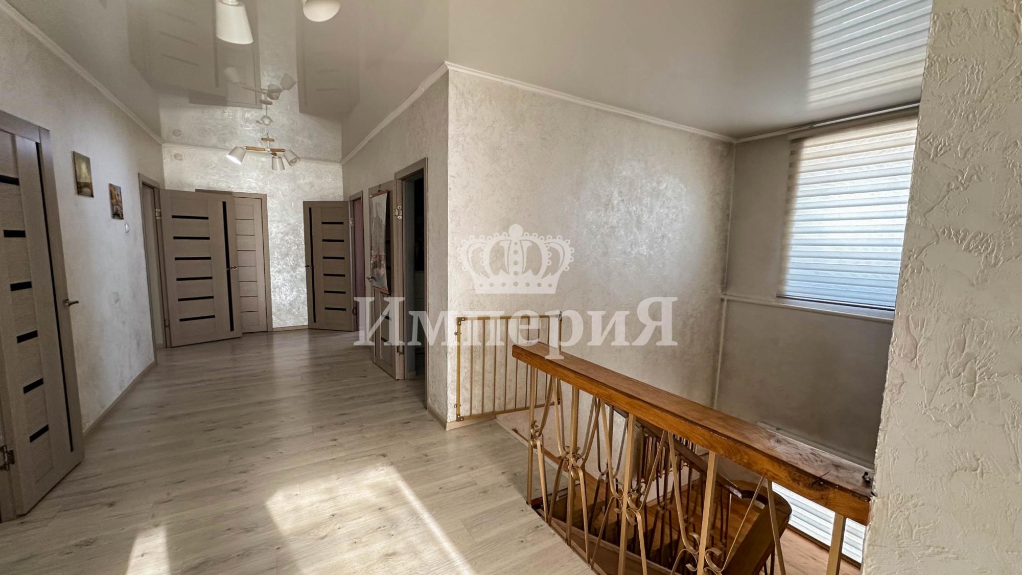 7-комнантный квартира, 230.0 м²,Садыкова за 40 000 000