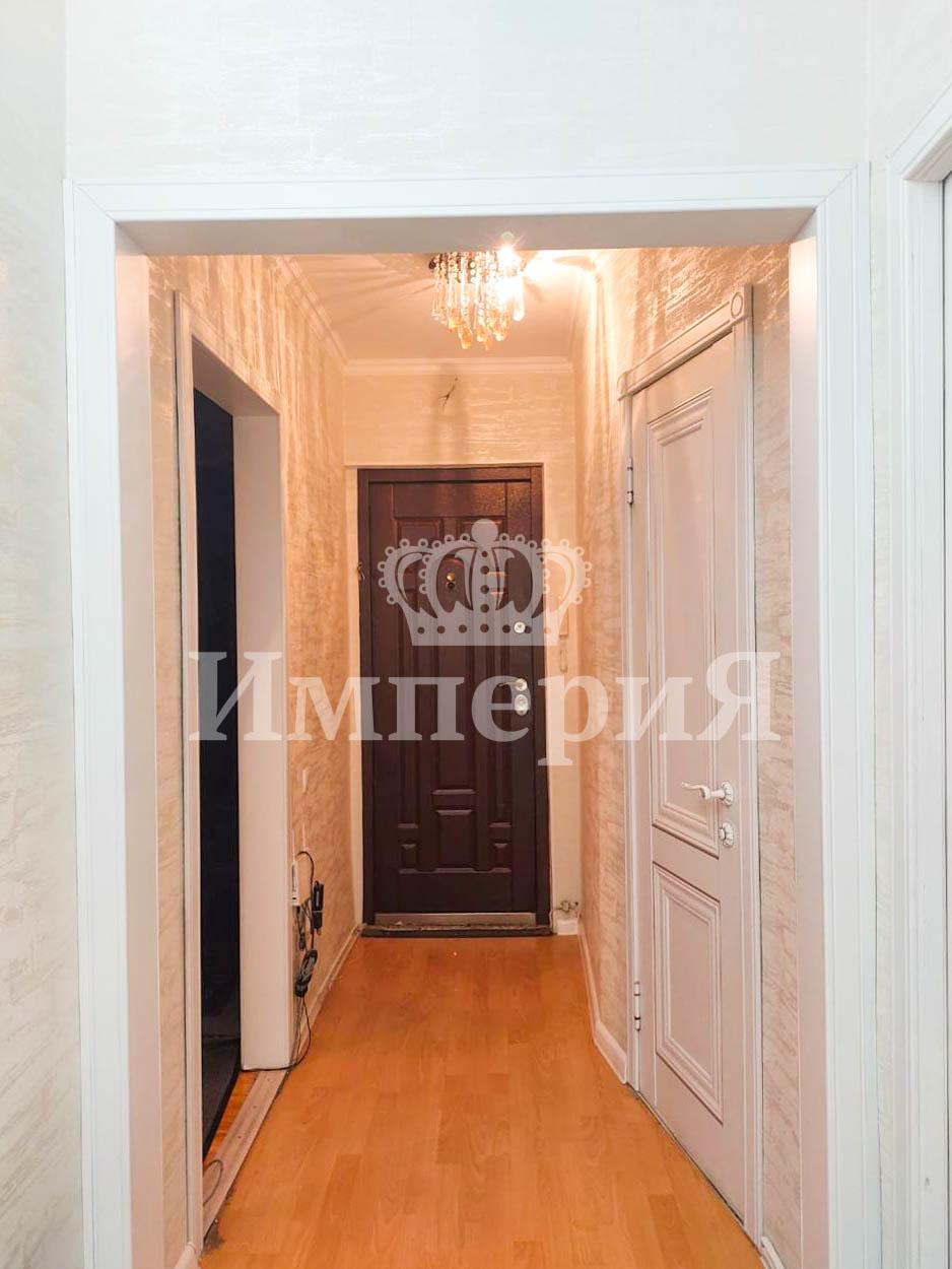 5-комнантная квартира, 97.0 м²,Толебаева за 34 000 000
