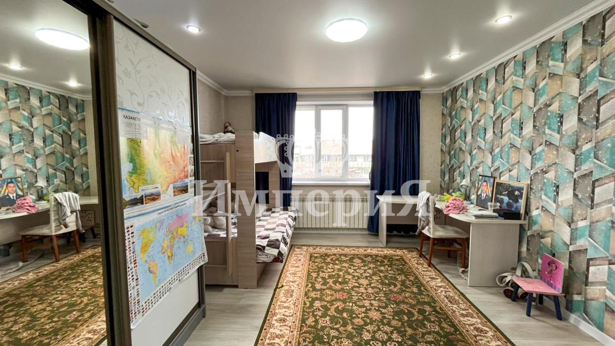 6-комнантный квартира, 216.0 м²,Болашак за 60 000 000