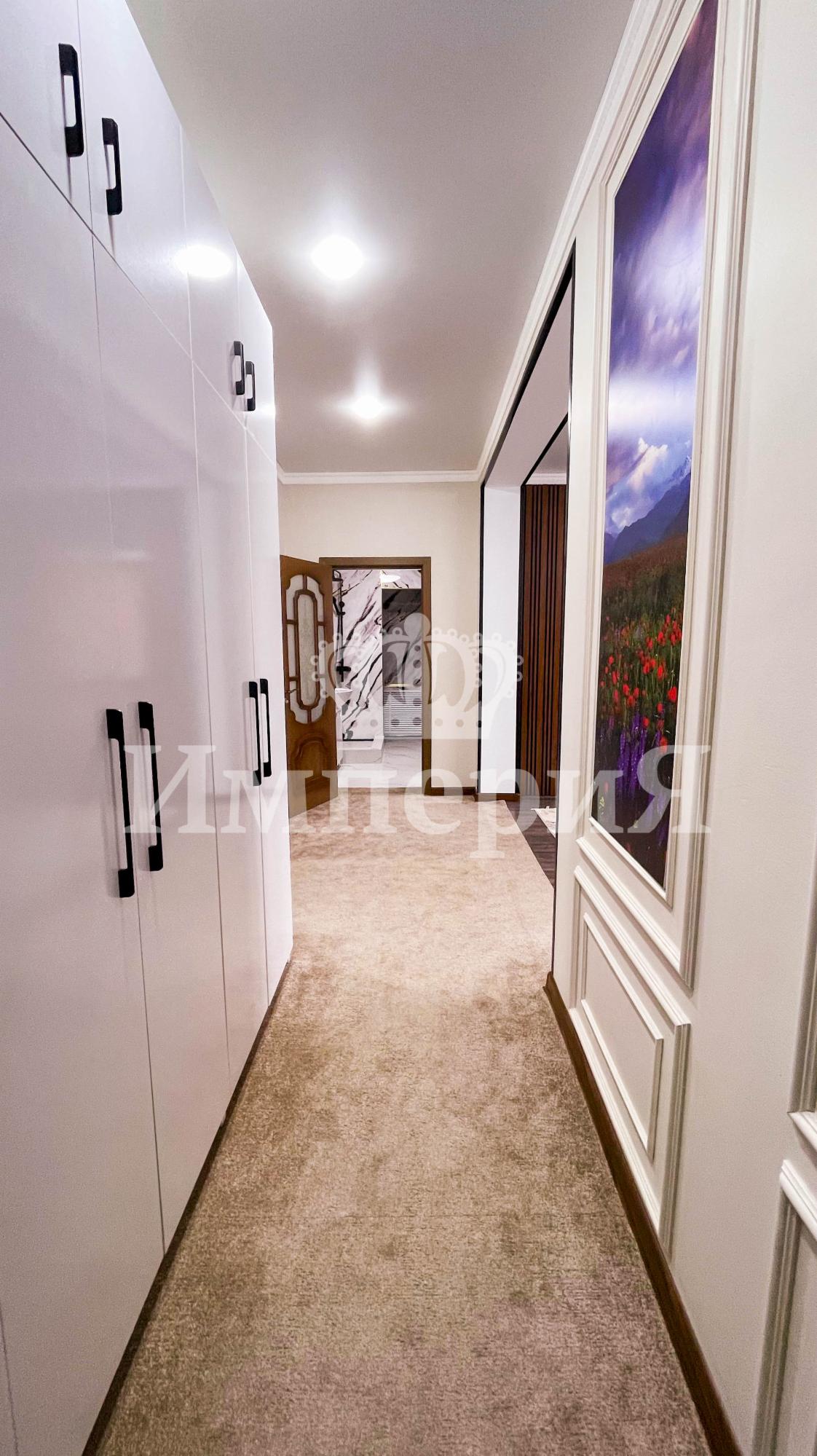 6-комнантный квартира, 130.0 м²,Ескельды Би за 50 000 000