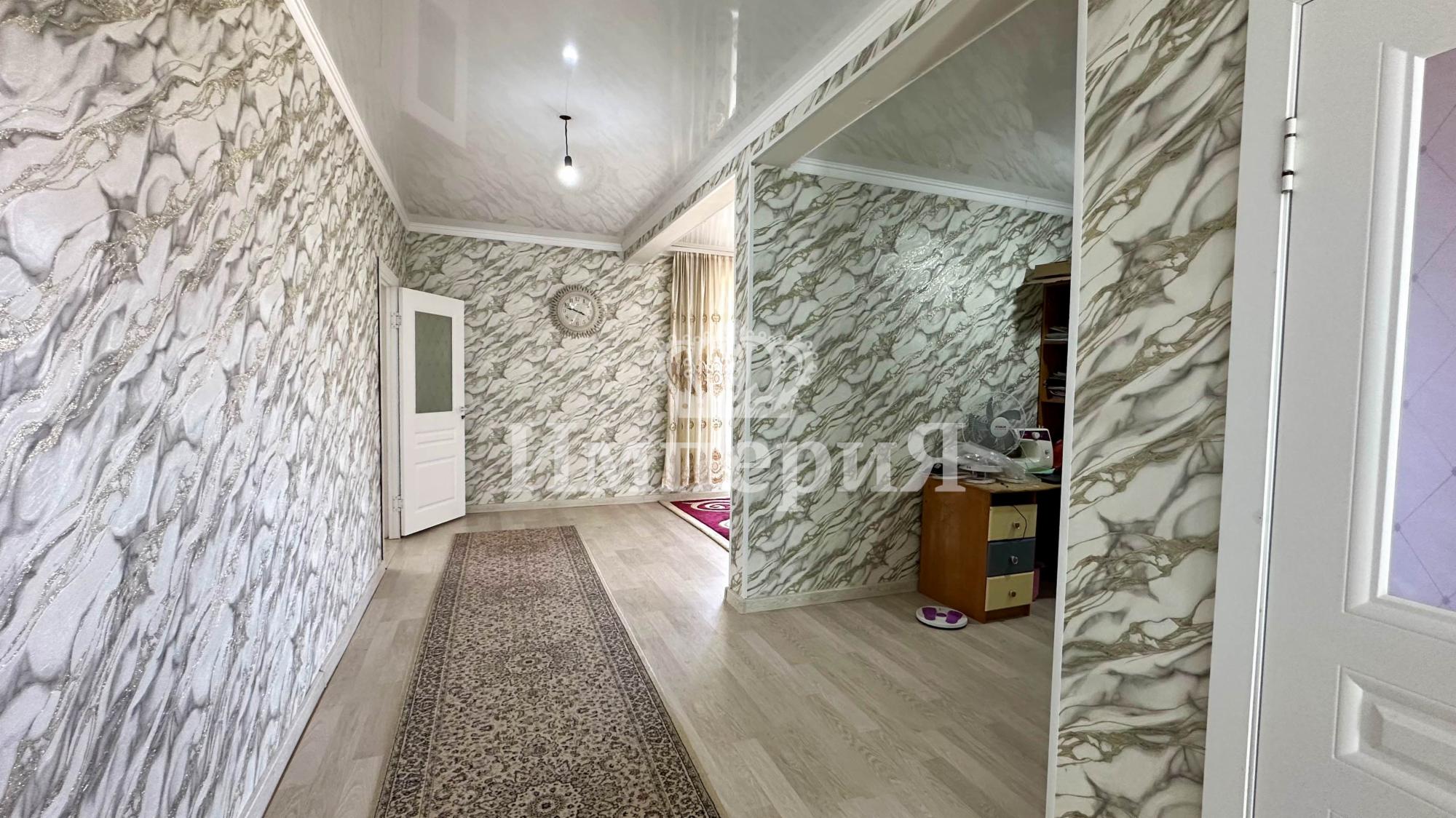 7-комнантный квартира, 220.0 м²,Абая за 40 000 000