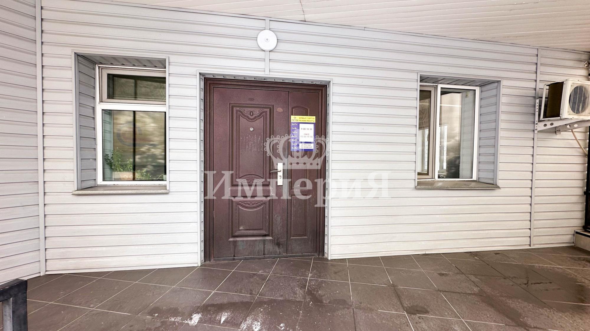 8-комнантный квартира, 212.6 м²,Ескельды Би за 80 000 000