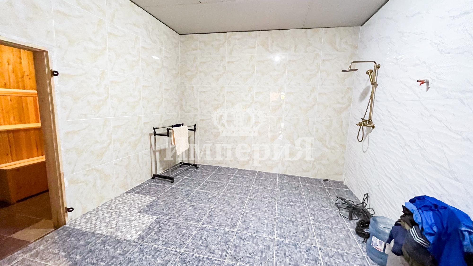 12-комнантный квартира, 370.0 м²,Чкалова за 100 000 000