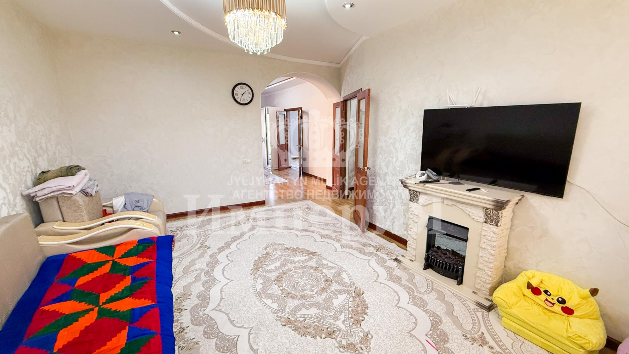 6-комнантный квартира, 239.0 м²,Новый переулок за 70 000 000