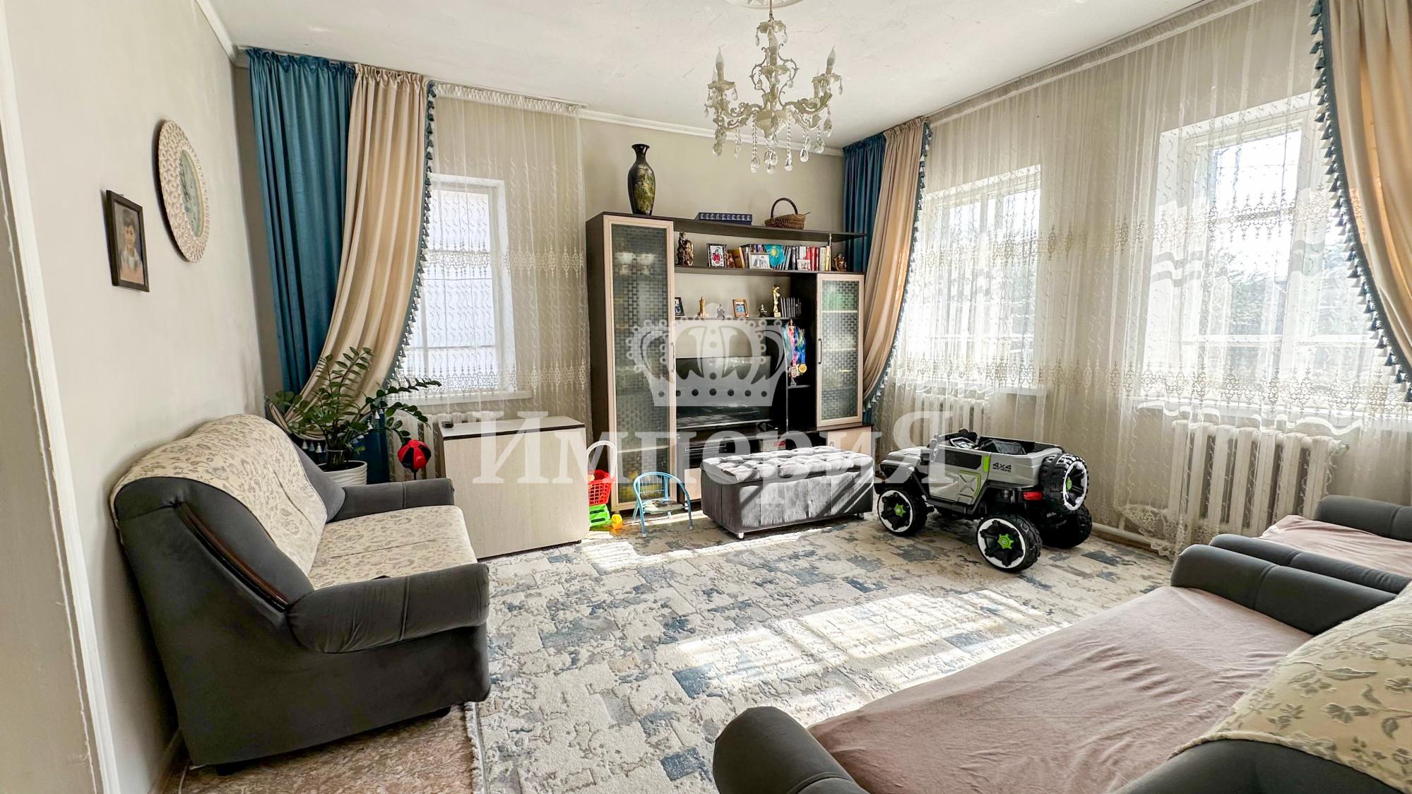 4-комнантный квартира, 67.0 м²,Шахворостова за 23 500 000