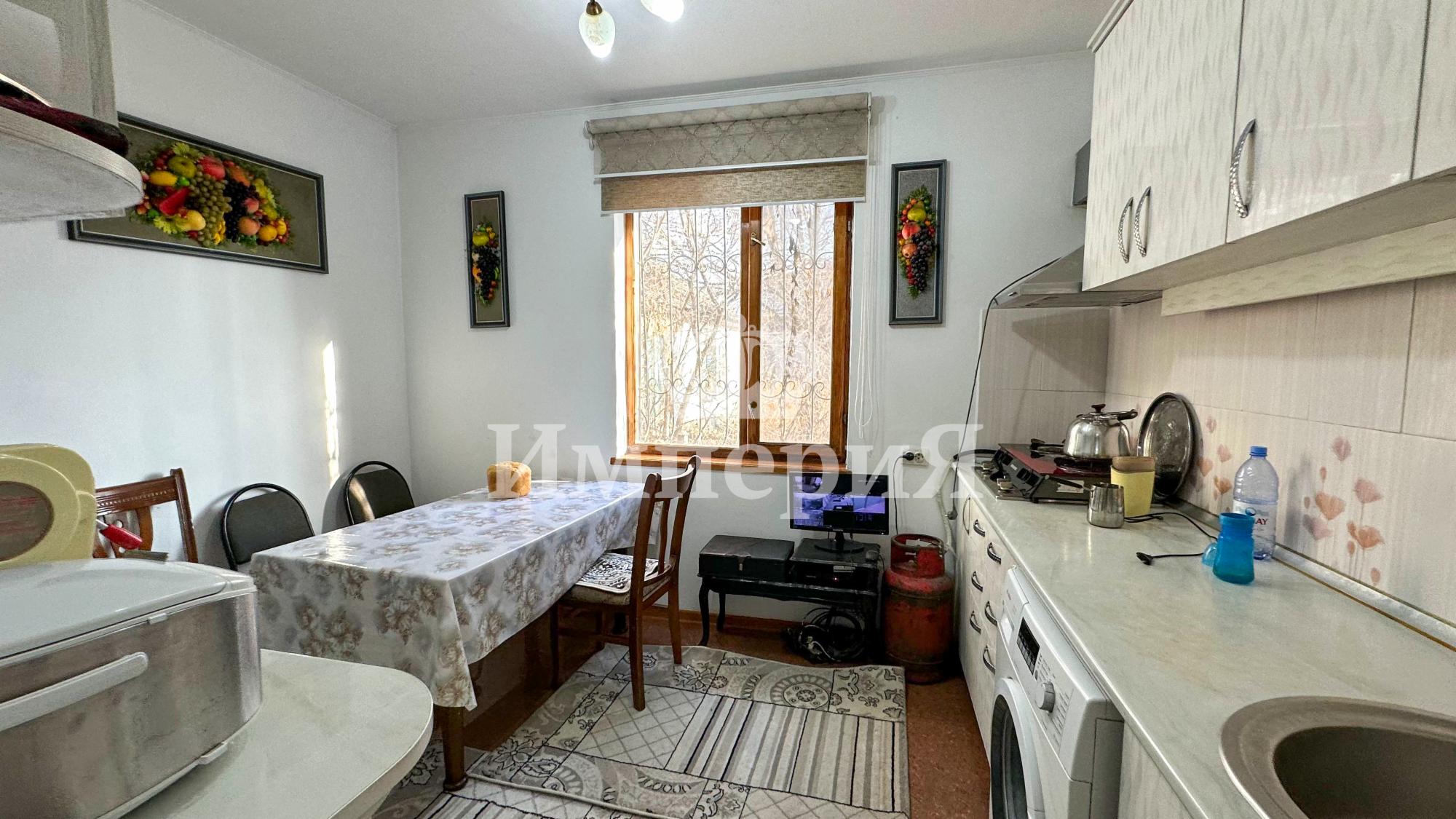 4-комнантный квартира, 128.0 м²,Жабаева за 45 000 000