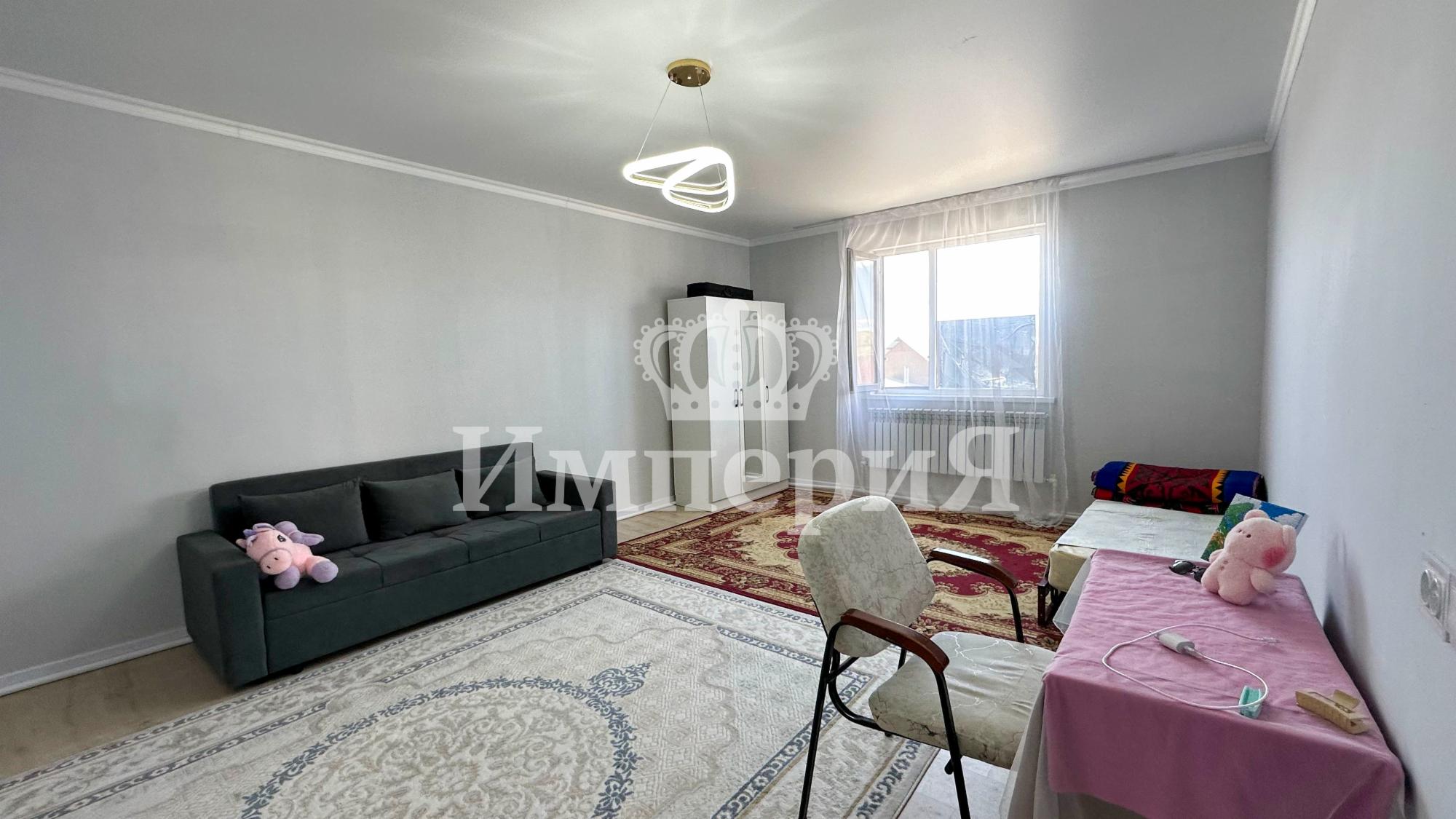 8-комнантный квартира, 137.0 м²,Абубакирова за 55 000 000