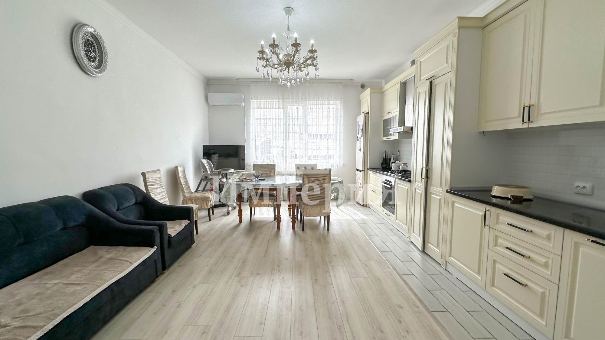 4-комнантный квартира, 165.0 м²,Дутова за 58 000 000