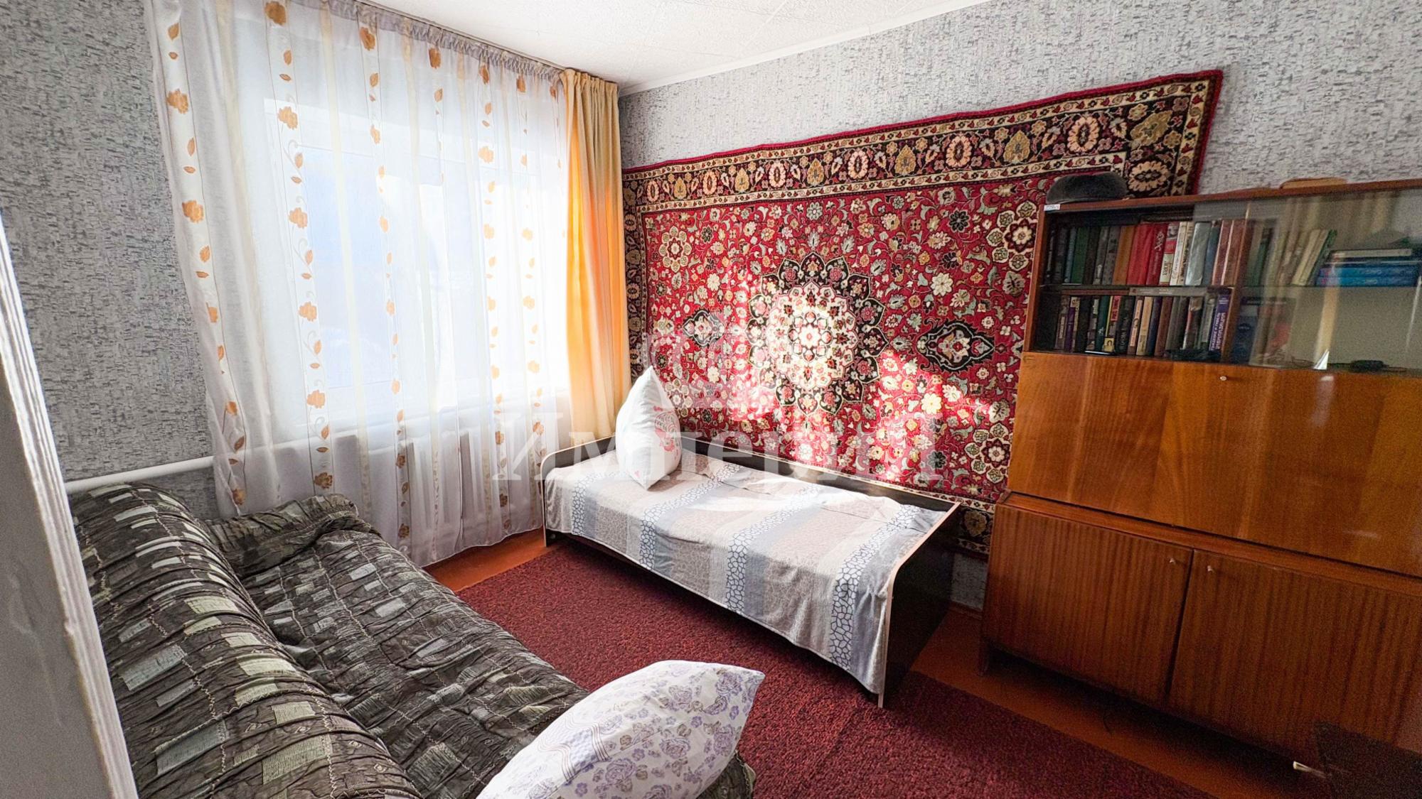 5-комнантный квартира, 160.0 м²,Абжалиева за 37 000 000