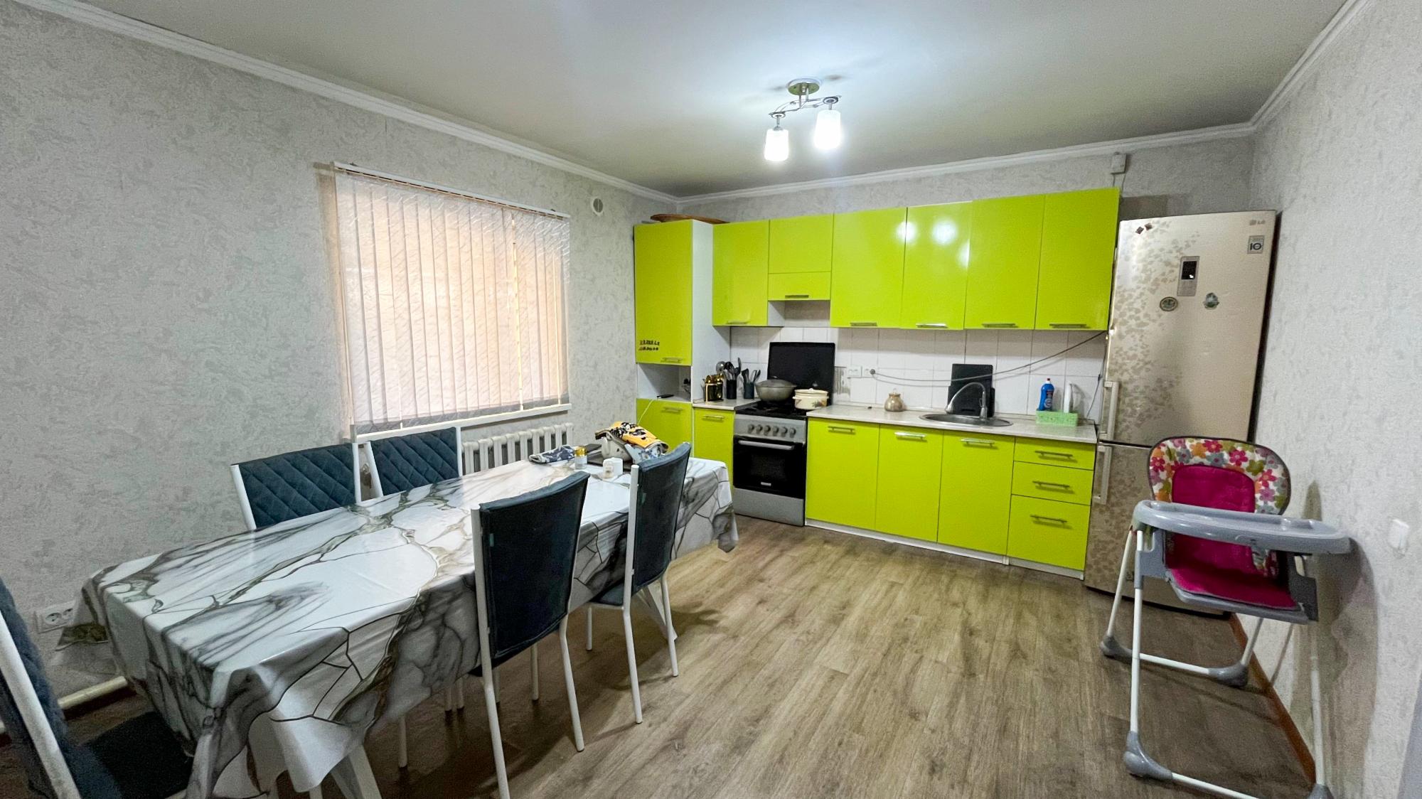 4-комнантный квартира, 80.0 м²,Попова за 20 000 000