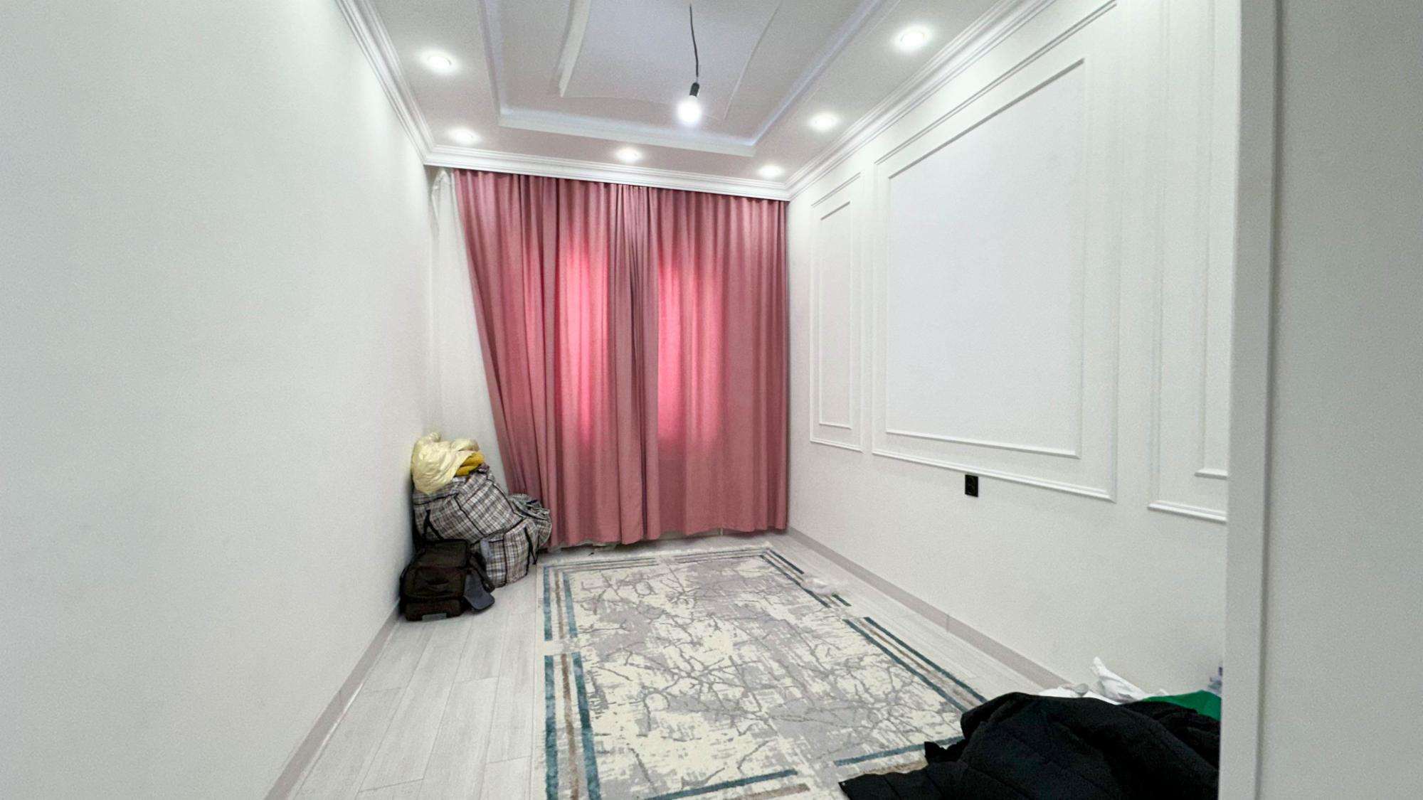 6-комнантный квартира, 200.8 м²,Еркин за 51 000 000