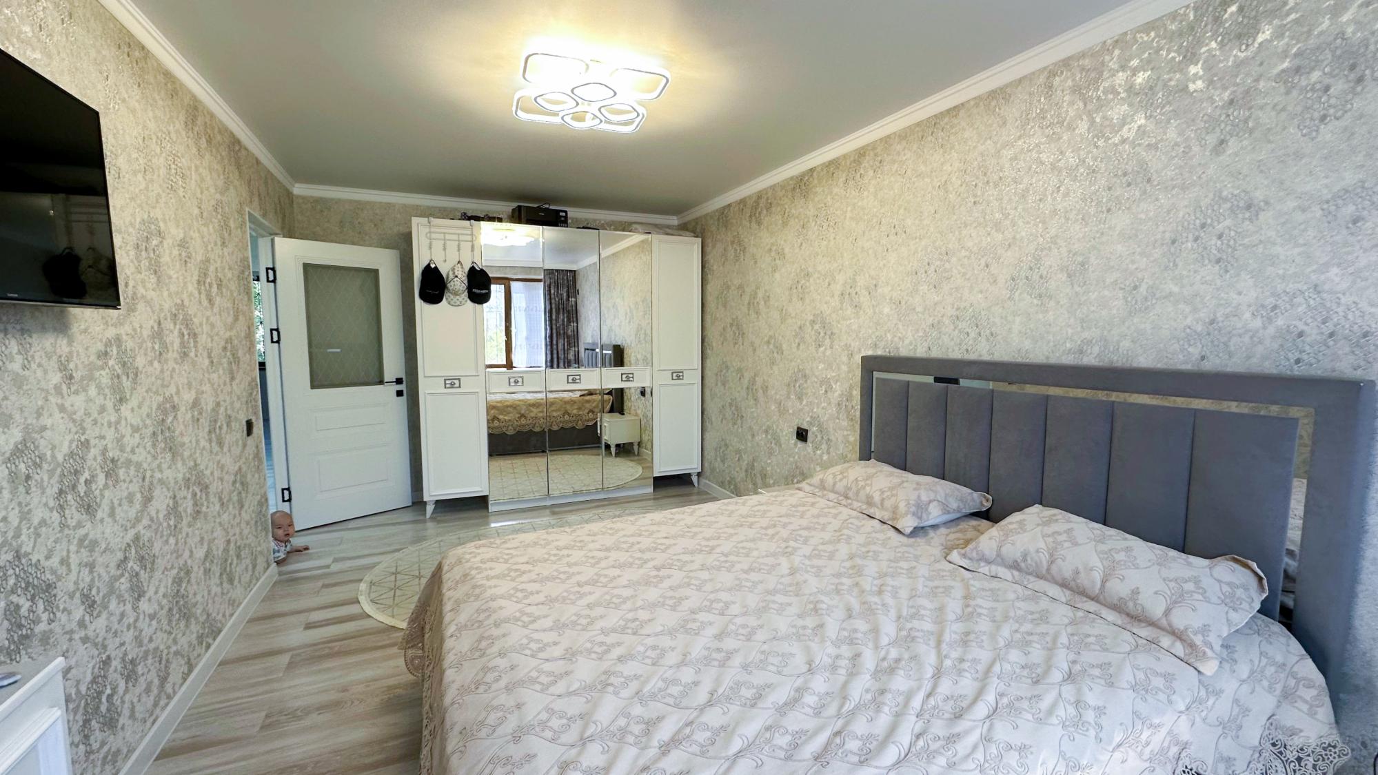 4-комнантная квартира, 80.0 м²,5 мкр за 28 500 000