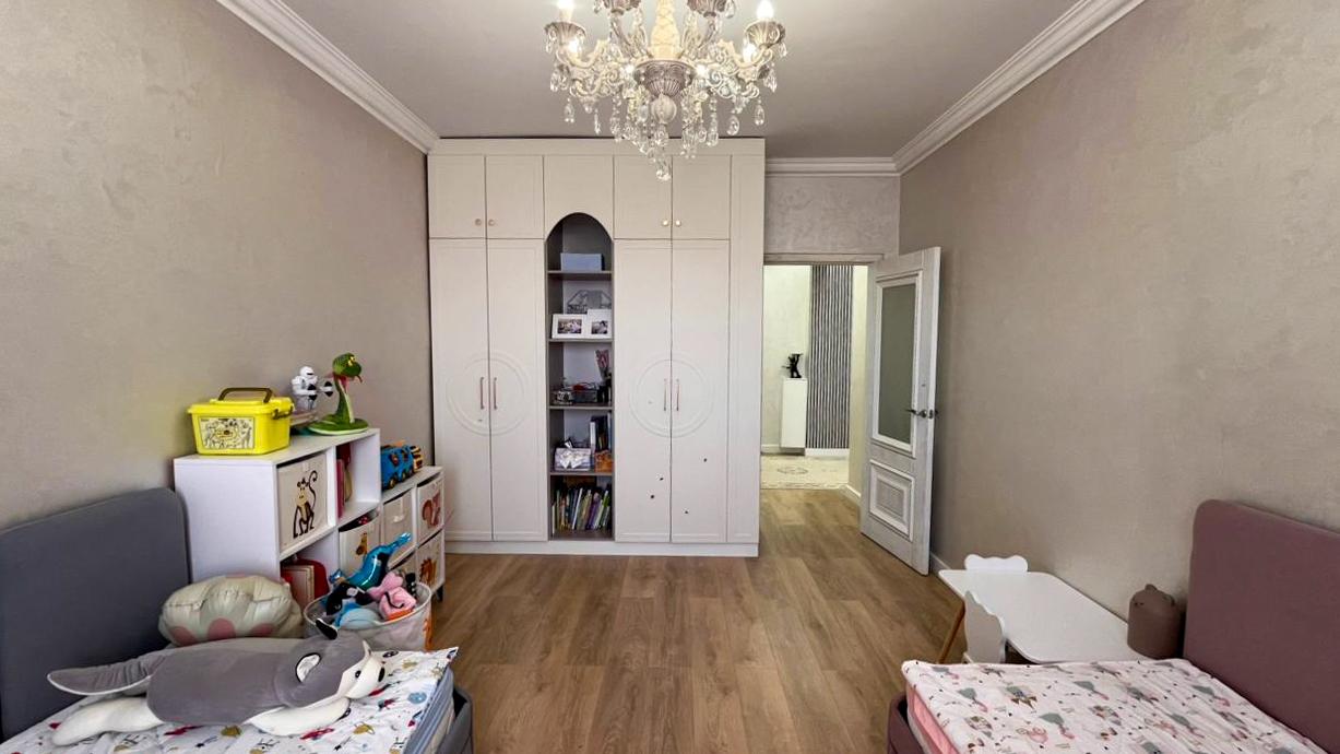 4-комнантная квартира, 120.0 м²,Каратал за 59 000 000