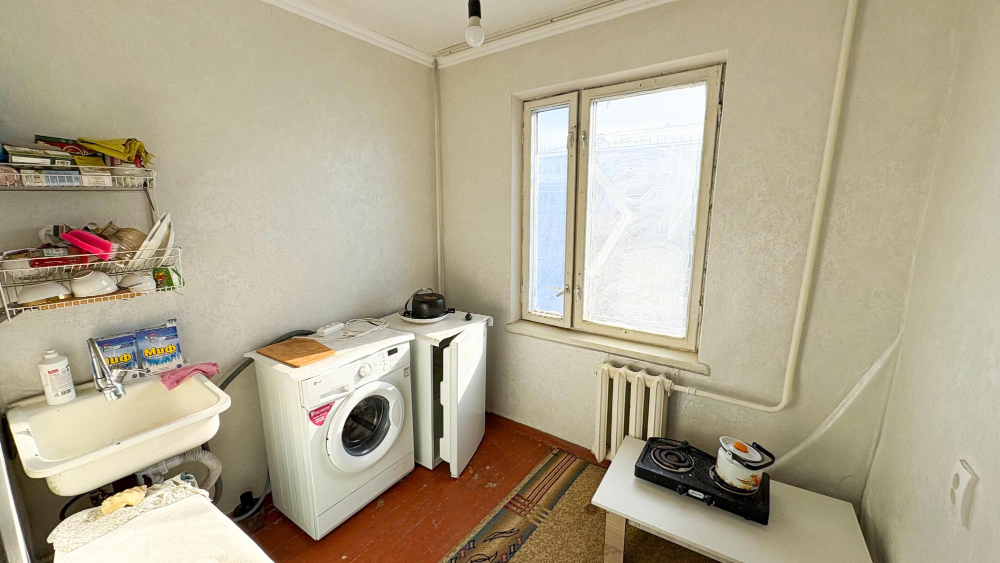 1-комнантная квартира, 30.4 м²,5 мкр за 9 200 000