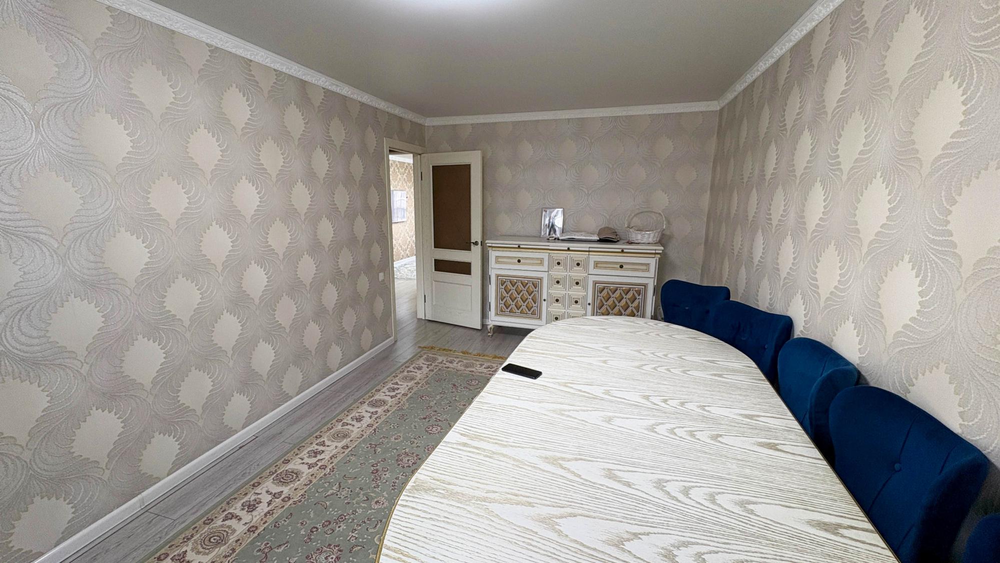 4-комнантная квартира, 74.2 м²,4 мкр за 22 000 000