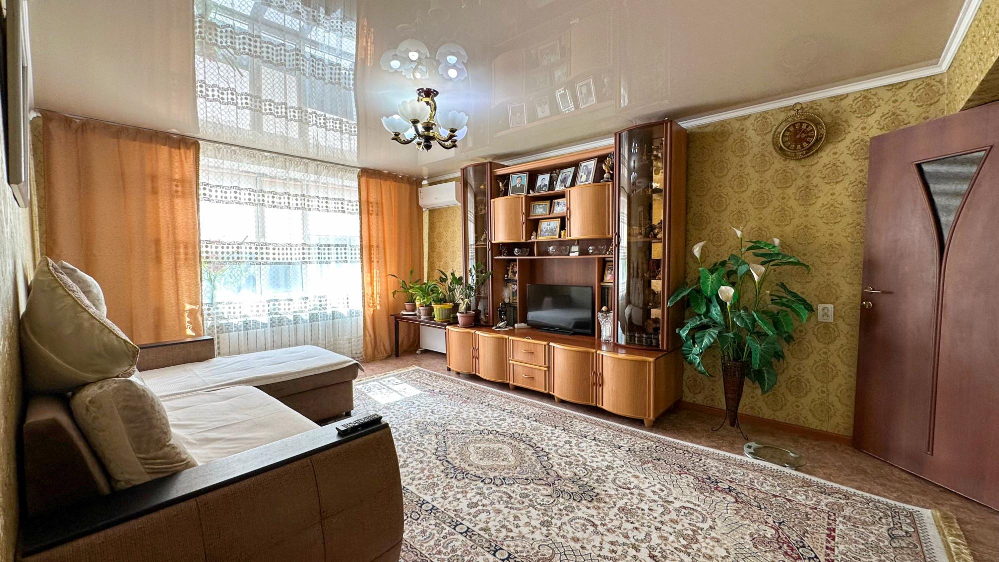 4-комнантная квартира, 71.0 м²,5 мкр за 25 000 000