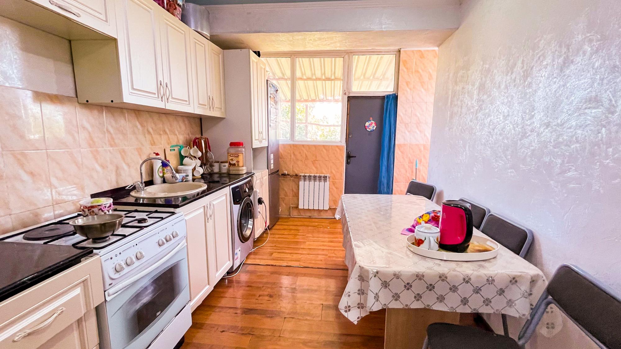 4-комнантная квартира, 80.0 м²,Чкалова за 13 500 000