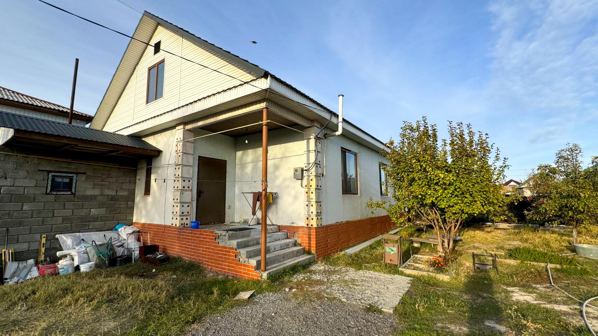 4-комнантный квартира, 100.8 м²,Кулжабеков за 25 500 000