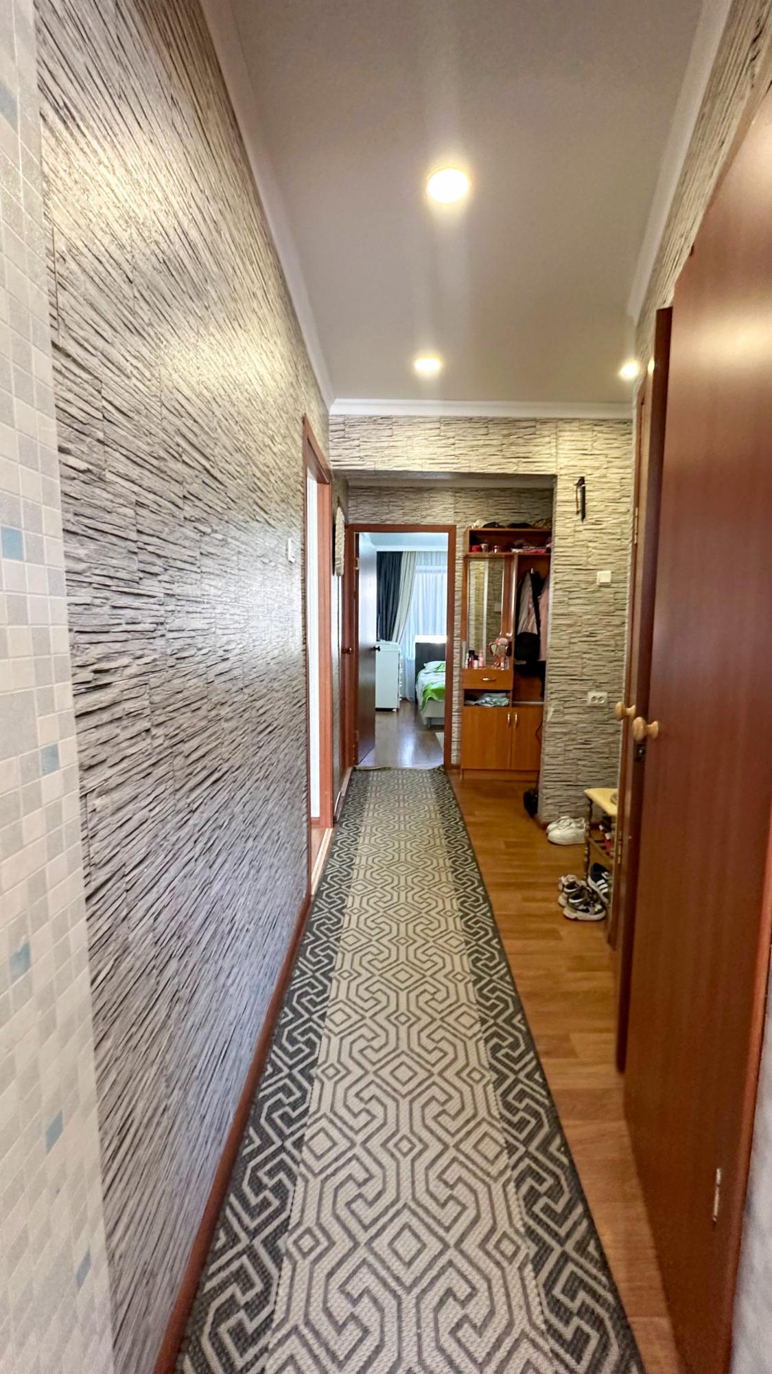 3-комнантная квартира, 64.0 м²,5 мкр за 19 500 000