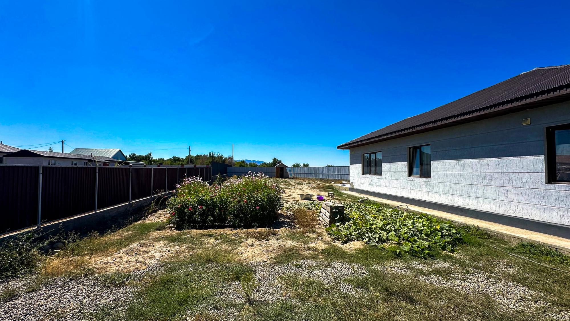 4-комнантный квартира, 150.0 м²,3 улица за 33 000 000